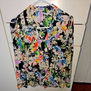 Woman's Express portfolio shirt
